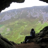 Szkocja: wewnątrz Jaskini Kości w Creag nan Uamh