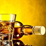 W Polsce kupiono 45 milionów butelek szkockiej whisky